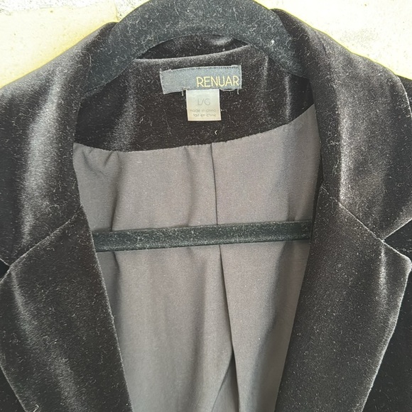 Renuar Black Velvet Women's Blazer - Picture 2 of 3